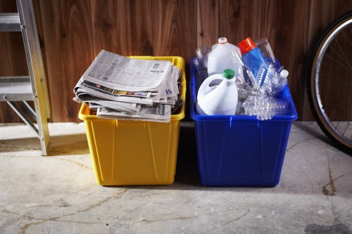 Professional skip hire service assisting with placement in Gunnersbury